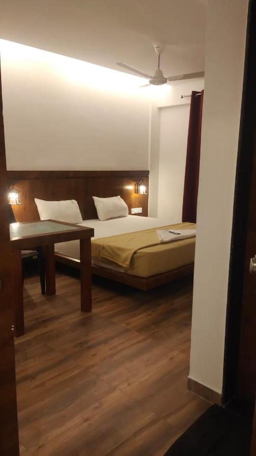 Hotel Anvisha Executive Mangvadi 외부 사진