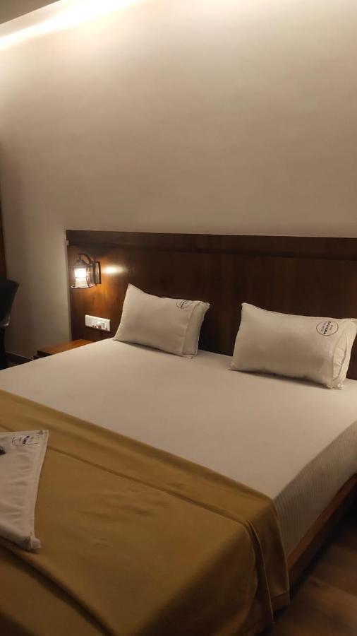 Hotel Anvisha Executive Mangvadi 외부 사진